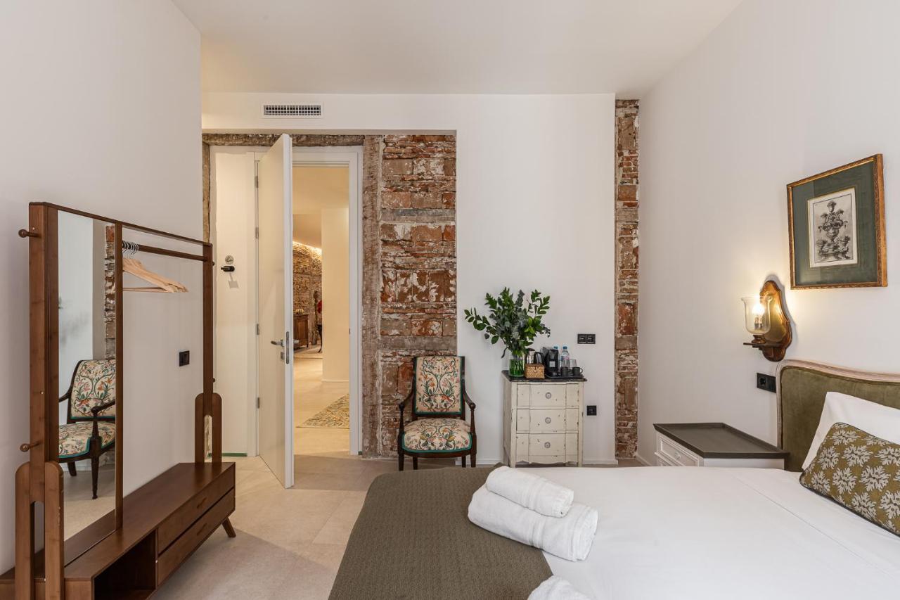 Queens House Chueca Madrid Extérieur photo