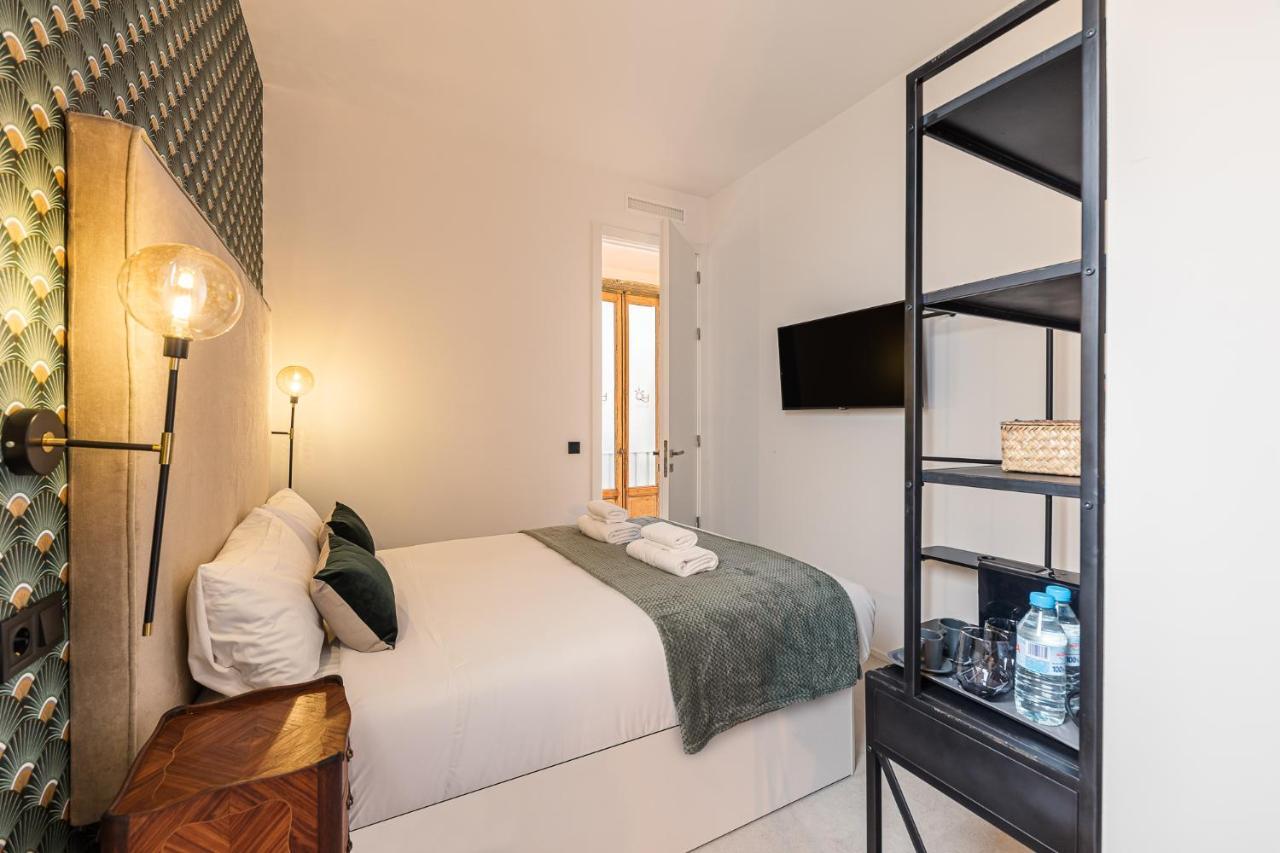 Queens House Chueca Madrid Extérieur photo