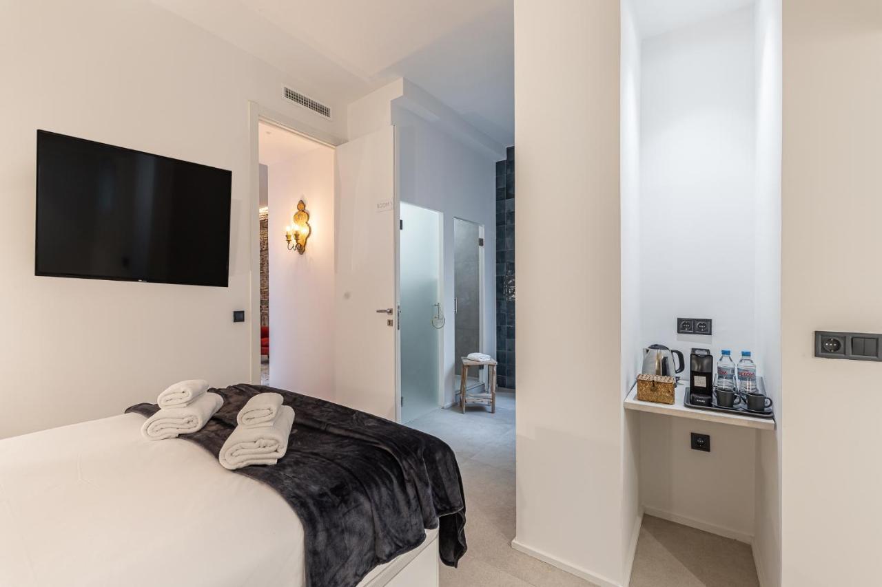 Queens House Chueca Madrid Extérieur photo